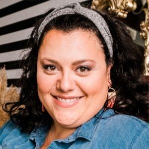 Meet your Posher, Nikki